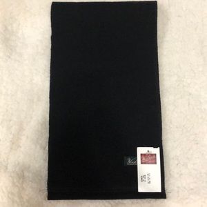 NWT woolrich scarf